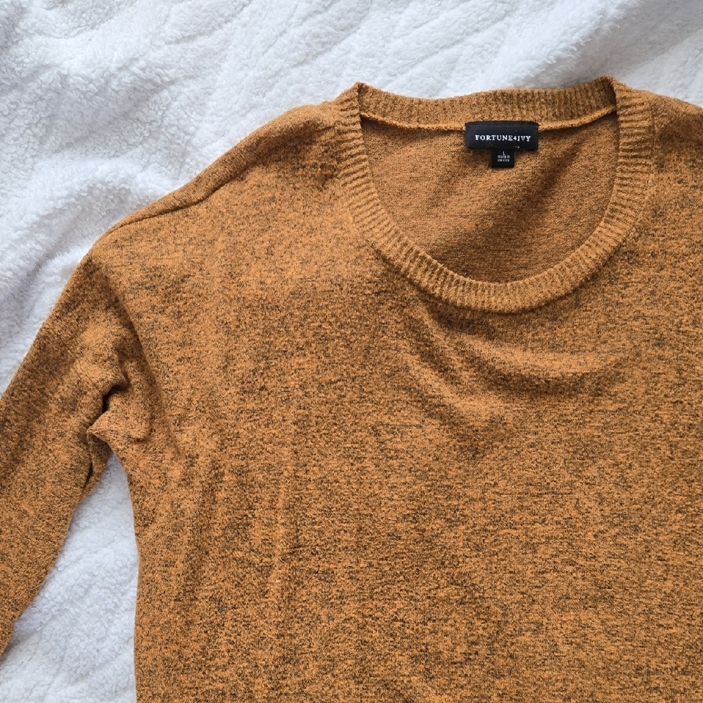 Sweater - Picture 2 of 7